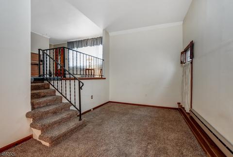 40 Clinton Ave, Springfield, NJ 07081 photo 5