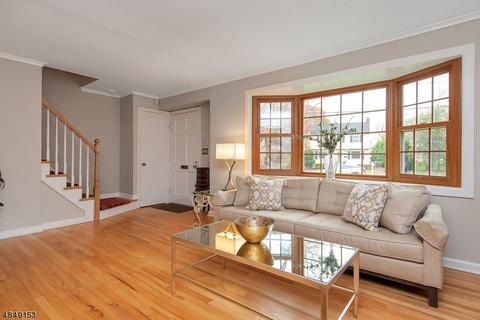 31 Montrose Ave, Summit, NJ 07901 photo 2