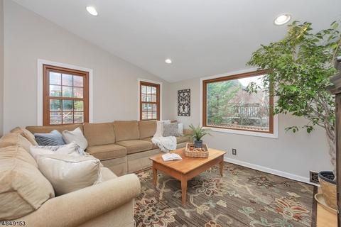 31 Montrose Ave, Summit, NJ 07901 photo 9