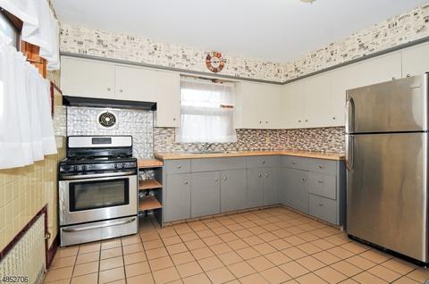 522 Harvard Ave, Hillside, NJ 07205 photo 3