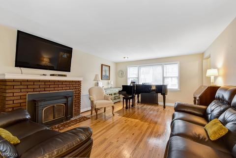 53 Warner Ave, Springfield, NJ 07081 photo 3