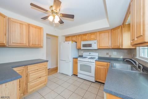 4 Borman Dr, Wanaque, NJ 07465 photo 7