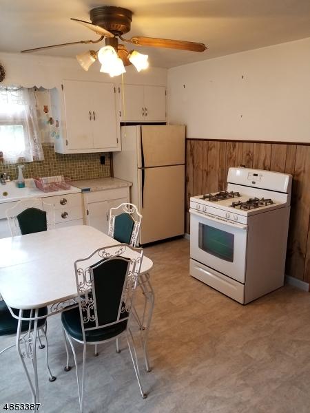 14 Beech St, Edison, NJ 08817 photo 16