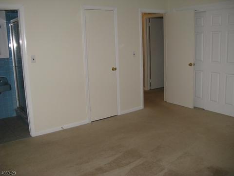 15 Arrowhead Dr, Upper Saddle River, NJ 07458 photo 11