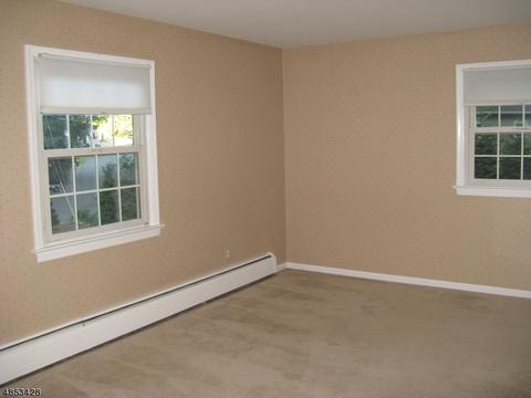 15 Arrowhead Dr, Upper Saddle River, NJ 07458 photo 12