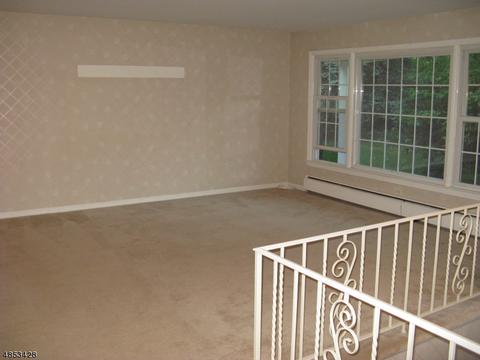 15 Arrowhead Dr, Upper Saddle River, NJ 07458 photo 6