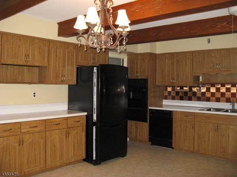 15 Arrowhead Dr, Upper Saddle River, NJ 07458 photo 8