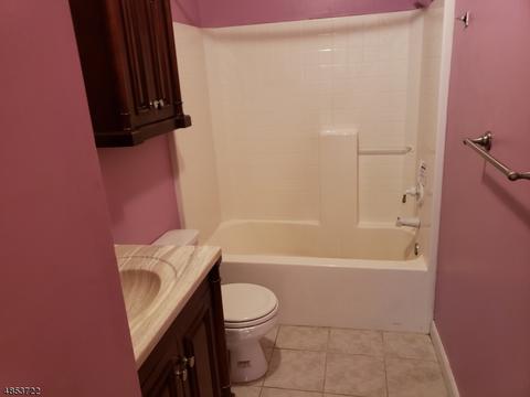 61 Maple Ln, Wayne, NJ 07470 photo 16