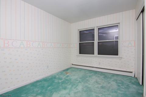 440 W Lookout Ave, Hackensack, NJ 07601 photo 16