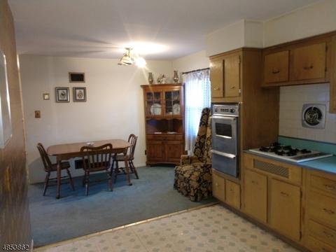 327 Mansfield Ave, Secaucus, NJ 07094 photo 7