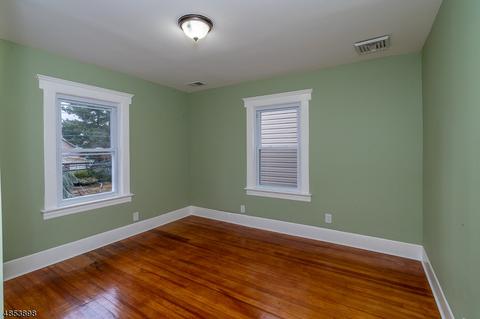608 E 3rd Ave, Roselle, NJ 07203 photo 21