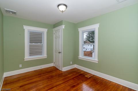 608 E 3rd Ave, Roselle, NJ 07203 photo 19