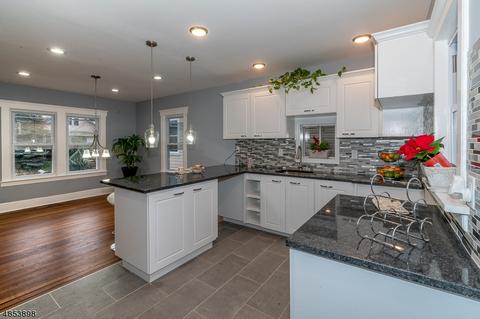 608 E 3rd Ave, Roselle, NJ 07203 photo 14