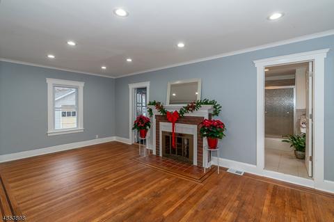 608 E 3rd Ave, Roselle, NJ 07203 photo 6