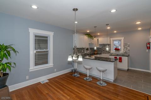 608 E 3rd Ave, Roselle, NJ 07203 photo 11