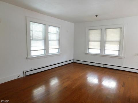 20 Buen Ln, Wayne, NJ 07470 photo 4