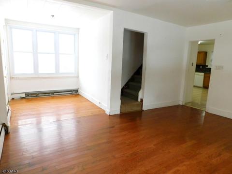 20 Buen Ln, Wayne, NJ 07470 photo 3