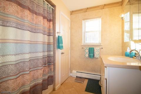1303 Valley Rd # a, Wayne, NJ 07470 photo 7