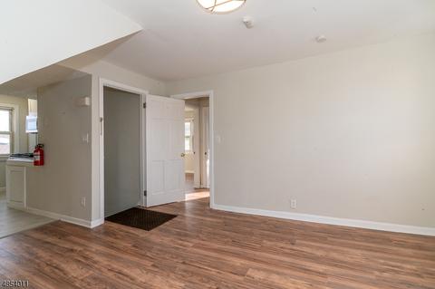 18 E 13th St, Linden, NJ 07036 photo 15