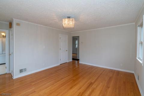 18 E 13th St, Linden, NJ 07036 photo 4