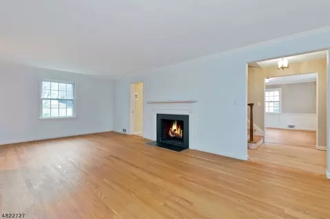 5 Garden Rd, Summit, NJ 07901 photo 4