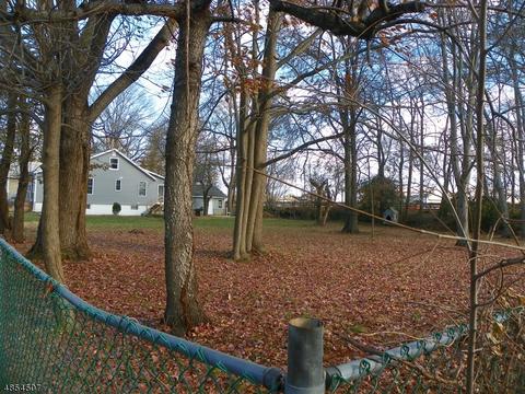 510 Riverside Dr, Wayne, NJ 07470 photo 11