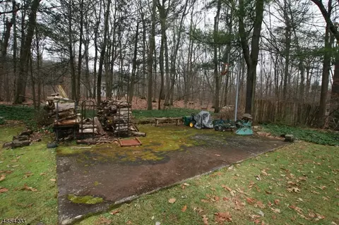 11 Strong Dr, Kinnelon, NJ 07405 photo 8