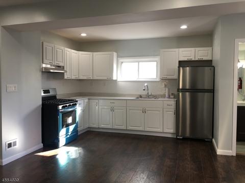 224 Pond Pl, Plainfield, NJ 07063 photo 6