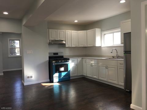 224 Pond Pl, Plainfield, NJ 07063 photo 5