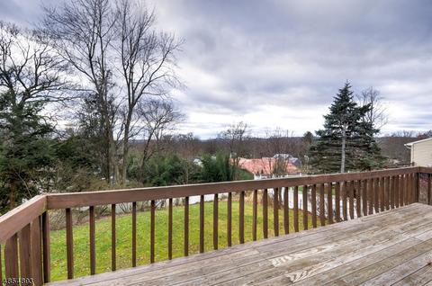 19 Surrey Dr, Wayne, NJ 07470 photo 25