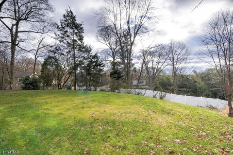 19 Surrey Dr, Wayne, NJ 07470 photo 24