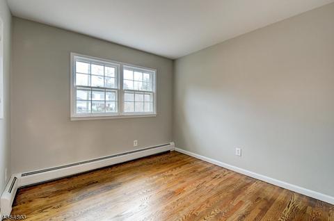 19 Surrey Dr, Wayne, NJ 07470 photo 18