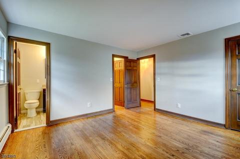 19 Surrey Dr, Wayne, NJ 07470 photo 15