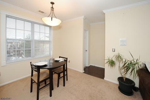 4207 Schindler Ln, Wayne, NJ 07470 photo 2