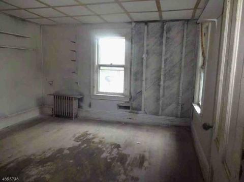 47 Guy St, Dover, NJ 07801 photo 9
