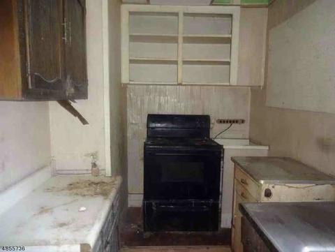 47 Guy St, Dover, NJ 07801 photo 5
