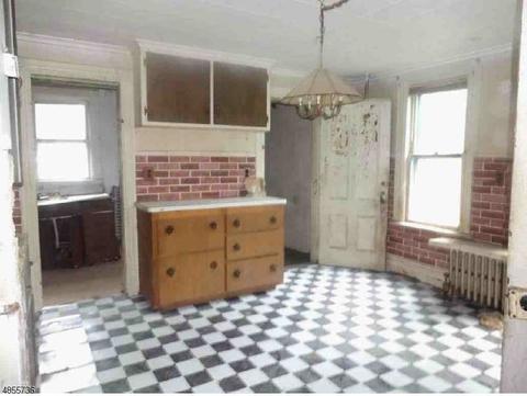 47 Guy St, Dover, NJ 07801 photo 6
