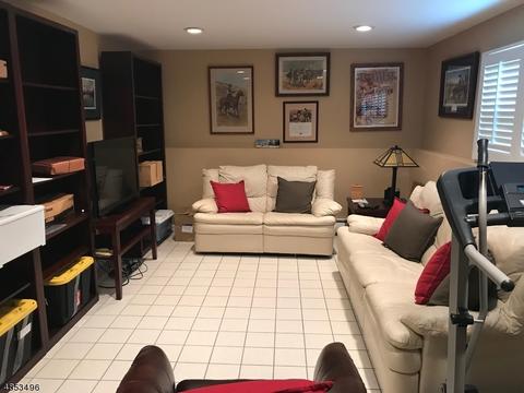 15 Hurst Ter, Wayne, NJ 07470 photo 12