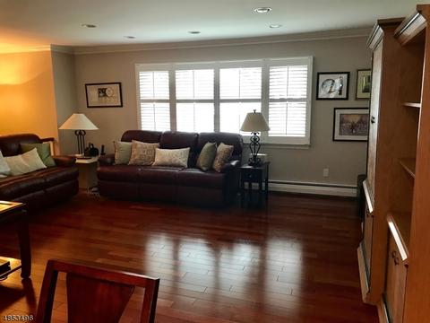 15 Hurst Ter, Wayne, NJ 07470 photo 3