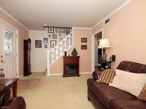 86 Waldwick Ave, Waldwick, NJ 07463 photo 3