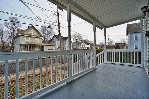 322 Lee Pl, Plainfield, NJ 07063 photo 2
