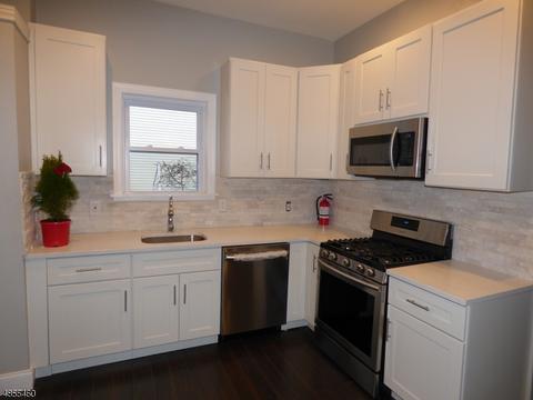 168 Berdan Pl, Hackensack, NJ 07601 photo 9