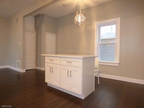 168 Berdan Pl, Hackensack, NJ 07601 photo 11