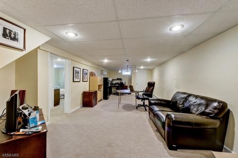 5 Cheryl Rd, Montville Twp., NJ 07058 photo 18