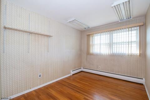 35 Lance Dr, Clark, NJ 07066 photo 13