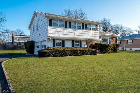 35 Lance Dr, Clark, NJ 07066 photo 1