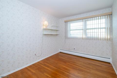 35 Lance Dr, Clark, NJ 07066 photo 14