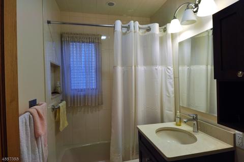 775 Hemlock Rd, Union, NJ 07083 photo 10