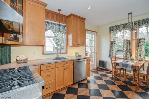 71 Laurel Ave, Bloomfield, NJ 07003 photo 12
