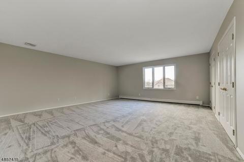 10 Davies Ct, Wayne, NJ 07470 photo 14